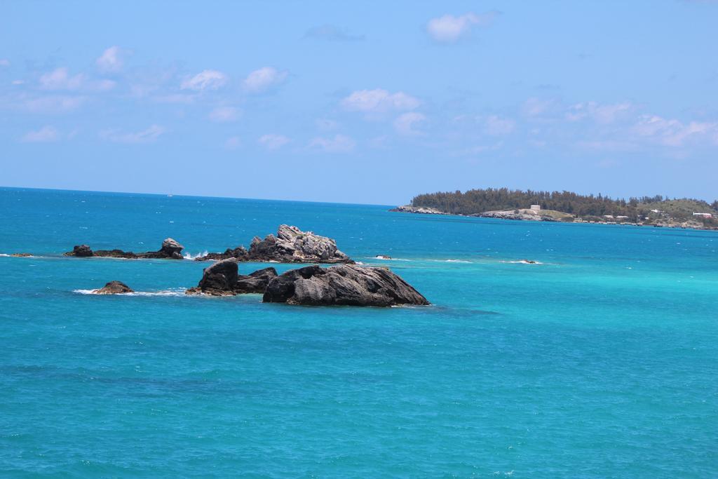 Clear View Suites & Villas Βερμούδες Εξωτερικό φωτογραφία
